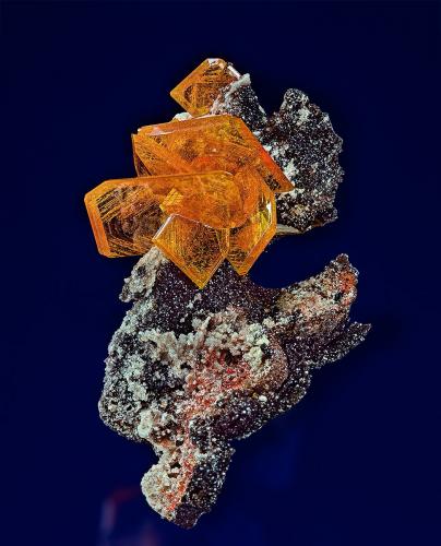 Wulfenite<br />Chah Milleh Mine, Chah Milleh, Anarak District, Nain, Isfahan Province, Iran<br />3.2 x 2.0 cm<br /> (Author: am mizunaka)