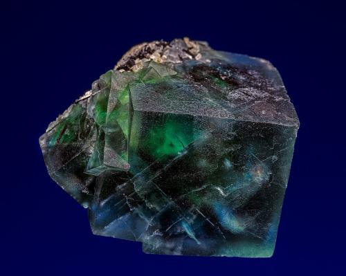 Fluorite, Schorl<br />Erongo Mountain, Usakos, Erongo Region, Namibia<br />5.8 x 4.1 cm<br /> (Author: am mizunaka)