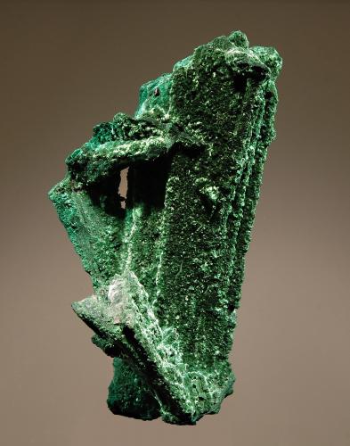 Malachite ps. barite<br />Mina Shangulowé, Distrito Kambove, Cinturón de cobre de Katanga, Katanga (Shaba), República Democrática del Congo (Zaire)<br />5.3 x 10.2 cm<br /> (Author: crosstimber)