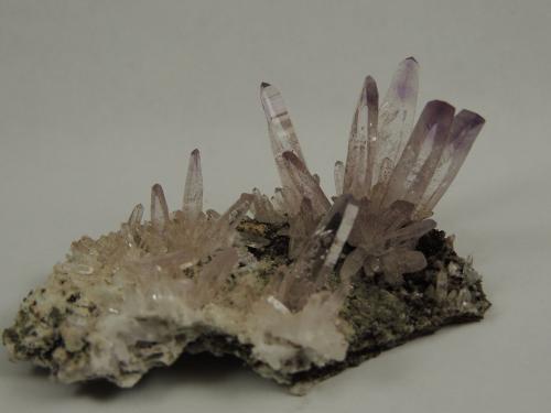 Quartz (var. Amethyst)<br />Cerro de la Concordia, Piedra Parada (Las Vigas), Municipio Tatatila, Veracruz (Veracruz de Ignacio de la Llave), México<br />7.5 x 5.2 x 3.3 centimeters<br /> (Author: Ricardo Melendez)