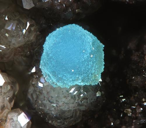 Turquoise<br />Palazuelo de las Cuevas, San Vicente de la Cabeza, Comarca Aliste, Zamora, Castilla y León, España<br />fov 0.5 mm<br /> (Author: Rewitzer Christian)