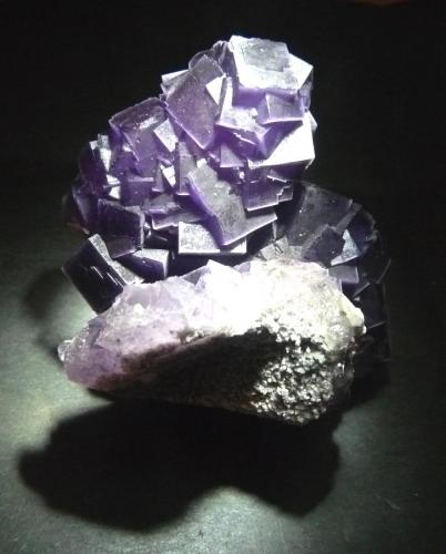 Fluorita<br />Mina Yaogangxian, Yizhang, Prefectura Chenzhou, Provincia Hunan, China<br />80x60 mm.<br /> (Autor: Jesus Franquesa Baucells)