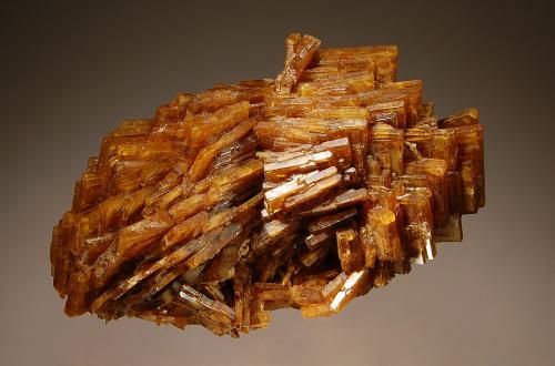 Barite<br />Pack Rat Mine, Pryor Mountains, Carbon County, Montana, USA<br />4.6 x 8.2 cm<br /> (Author: crosstimber)