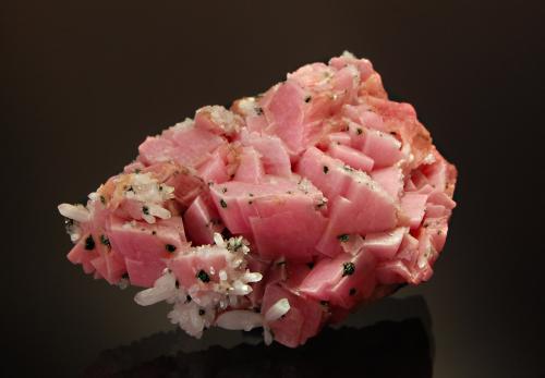 Rhodochrosite<br />Emma Mine, Butte, Butte District, Silver Bow County, Montana, USA<br />4.6 x 6.5 cm<br /> (Author: crosstimber)