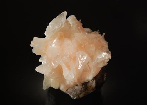 Heulandite<br />Rat's Nest Claim, Challis, Bay Horse District, Custer County, Idaho, USA<br />7.0 x 7.8 cm<br /> (Author: crosstimber)