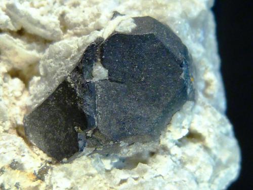 Galena<br />Linares, Comarca Sierra Morena, Jaén, Andalucía, España<br />3,5 x 3,5 x 2,5 cm.<br /> (Autor: Felipe Abolafia)