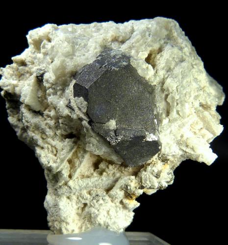 Galena<br />Linares, Comarca Sierra Morena, Jaén, Andalucía, España<br />3,5 x 3,5 x 2,5 cm.<br /> (Autor: Felipe Abolafia)