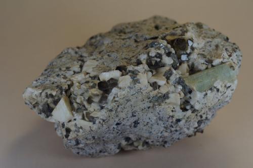 Berilo<br />Diamond Rocks, Montes Mourne, Condado Down, Irlanda del Norte / Reino Unido<br />90x50x70 mm<br /> (Autor: Juan María Pérez)