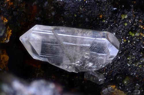 Cerusita.<br />Tsumeb Mine, Tsumeb, Otjikoto Region, Namibia<br />Campo de visión 4 mm.<br /> (Autor: Juan Miguel)