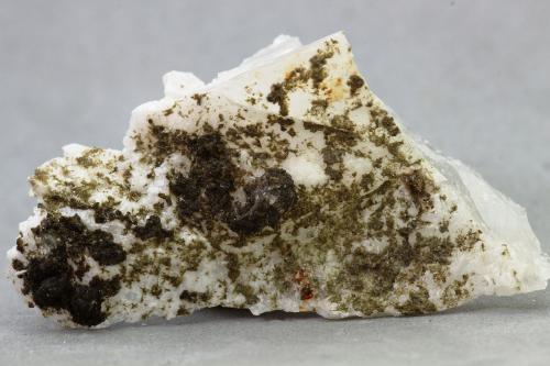 Ruifrancoita<br />Mina Poço Dantas, Valle Piauí, Taquaral, Itinga, Vale do Jequitinhonha, Minas Gerais, Brasil<br />38x30 mm<br /> (Autor: Juan Espino)