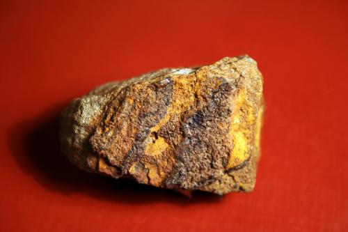 Limonite<br />Příbram, Central Bohemia Region, Bohemia, Czech Republic<br />5 x 3,5 cm<br /> (Author: Psax)