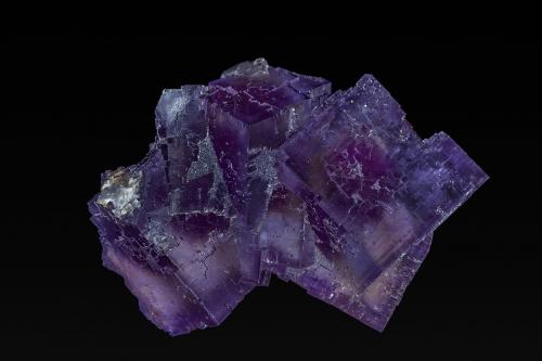 Fluorite<br />La Cabaña, Berbes mining area, Valdelmar, Berbes, Ribadesella, Comarca Oriente, Principality of Asturias (Asturias), Spain<br />8.0 x 5.2 cm<br /> (Author: am mizunaka)