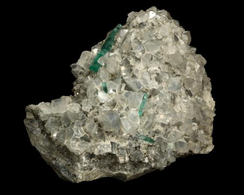 Beryl (variety emerald), Calcite, Pyrite, Dolomite<br />Chivor mining district, Municipio Chivor, Eastern Emerald Belt, Boyacá Department, Colombia<br />98x70x38mm, xl=31mm<br /> (Author: Fiebre Verde)