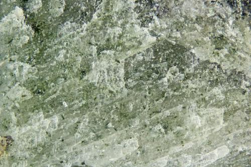 Anorthoclase<br />Cantera Poudrette, Mont Saint-Hilaire, La Vallée-du-Richelieu RCM, Montérégie, Québec, Canadá<br />FOV = 4mm<br /> (Author: Doug)