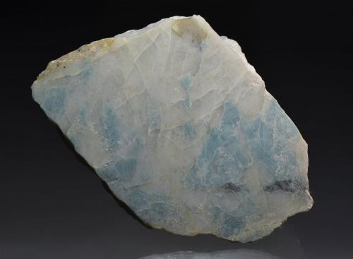 Lazulite<br />Freßnitzgraben, Krieglach, Fischbacher Alpen, Styria/Steiermark, Austria<br />9.5 x 7 cm<br /> (Author: Martin Rich)