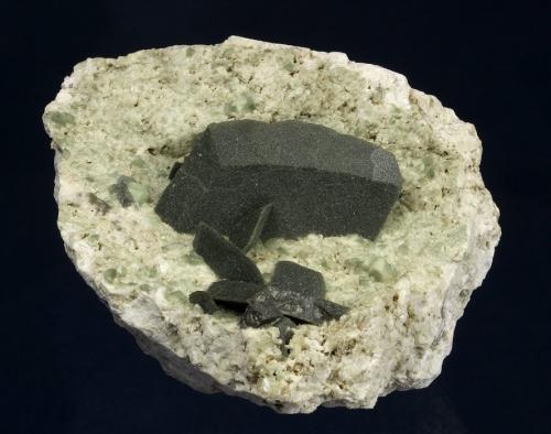 Axinite-(Fe) with Chlorite Inclusions<br />Medel Valley, Medel (Lucmagn), Surselva Region, Grischun (Grisons; Graubünden), Switzerland<br />79 x 69 x 38 mm<br /> (Author: GneissWare)