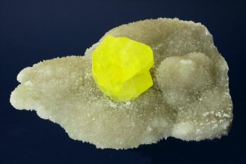 Sulfur on Aragonite<br />Agrigento (Girgenti) Province, Sicily, Italy<br />85 x 60 x 31 mm<br /> (Author: GneissWare)