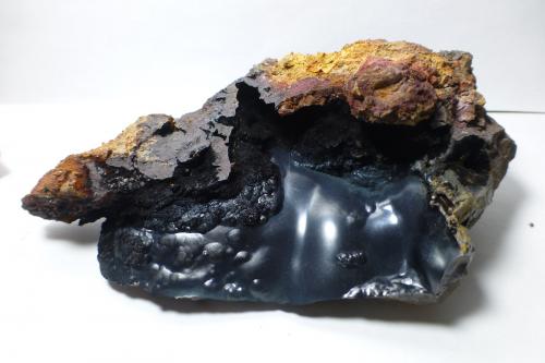 Goethita<br />Mines Can Palomeres, Malgrat de Mar, Comarca Maresme, Barcelona, Cataluña / Catalunya, España<br />11x5cm aprox.<br /> (Autor: heat00)