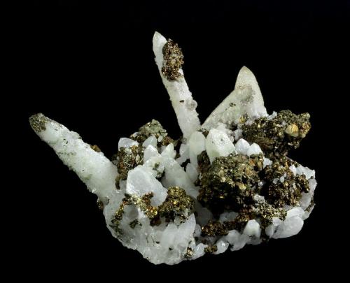 Quartz with Chalcopyrite<br />Magma Mine, Superior, Pioneer District, Pinal Mountains, Pinal County, Arizona, USA<br />80 x 68 x 65 mm<br /> (Author: GneissWare)