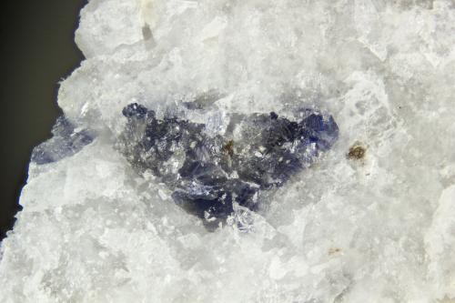 Corundum<br />Poudrette Quarry, Mont Saint-Hilaire, La Vallée-du-Richelieu RCM, Montérégie, Québec, Canada<br />FOV = 4mm<br /> (Author: Doug)