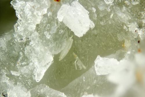 Martinite<br />Poudrette Quarry, Mont Saint-Hilaire, La Vallée-du-Richelieu RCM, Montérégie, Québec, Canada<br />FOV = 2mm<br /> (Author: Doug)
