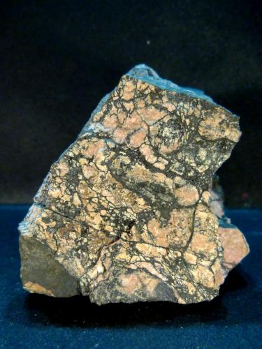 Piroxmangita<br />Mina Serrana, El Molar, Comarca Priorat, Tarragona, Cataluña / Catalunya, España<br />6 x 6 x 4 cm.<br /> (Autor: Felipe Abolafia)