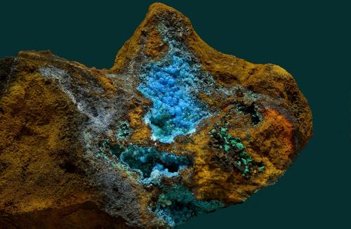 Alofana<br />Cala Mines, Cala, Comarca Sierra de Huelva, Huelva, Andalusia, Spain<br />7 x 5 cm<br /> (Autor: Antonio Carmona)