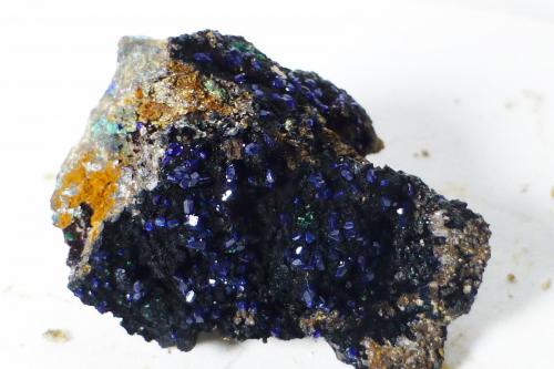 Azurita<br />Linda Mariquita Mine, El Molar, Comarca Priorat, Tarragona, Catalonia / Catalunya, Spain<br />2,5x2cm<br /> (Autor: heat00)