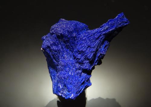 Azurite<br />Calumet and Arizona Mine, Calumet and Arizona group of claims, Bisbee, Warren District, Mule Mountains, Cochise County, Arizona, USA<br />2.7 x 3.0 cm<br /> (Author: crosstimber)