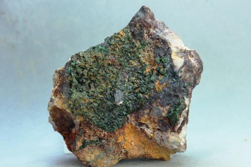 Libethenita<br />Oliva de Mérida, Comarca Tierra de Mérida-Vegas Bajas, Badajoz, Extremadura, España<br />64x45 mm<br /> (Autor: Juan Espino)