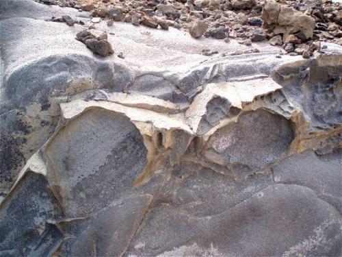 _Decapado de la colada de tefrifonolita
Punta Camello. Gran Canaria. España (Autor: María Jesús M.)