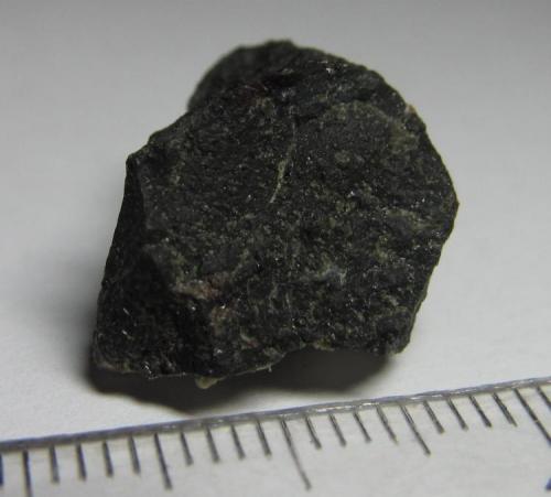 Dunita (peridotita)
Complejo de Troodos, Chipre
Una peridotita compuesta casi exclusivamente por olivino. (Autor: prcantos)