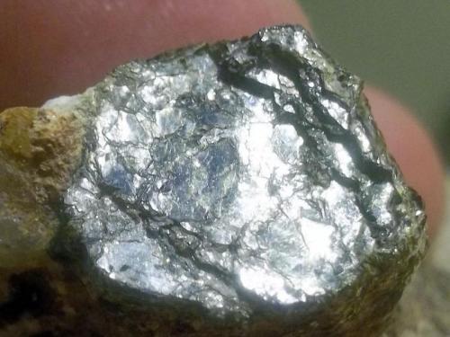 Detalle de mica en roca granítica. (Autor: Antonio GG)