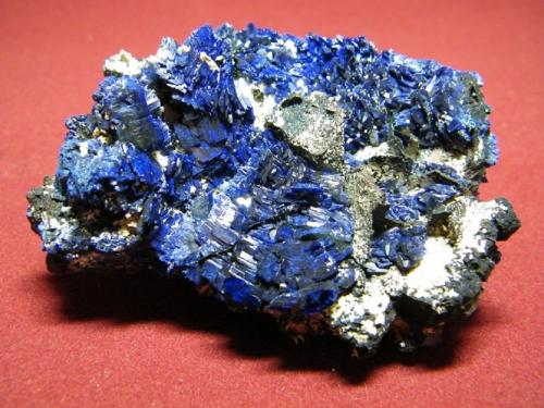 Azurite<br />Tsumeb Mine, Tsumeb, Otjikoto Region, Namibia<br />90x60mm<br /> (Author: Heimo Hellwig)