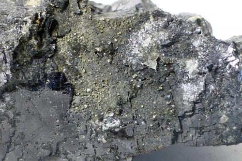 Azufre<br />Vallclara Mine, Mas de lAnglès, Vallclara, Comarca Conca de Barberà, Tarragona, Catalonia / Catalunya, Spain<br />Encuadre 3x2cm aprox.<br /> (Autor: heat00)