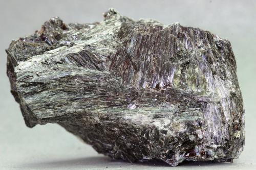 Gedrita<br />Murmanskaja Oblast, Karelia del Norte (Karel'skaya), República de Karelia, Rusia<br />43x24 mm<br /> (Autor: Juan Espino)