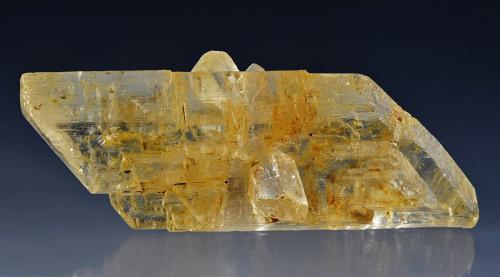 Gypsum<br />Jerovec, Varadin, Croatia<br />10.5 x 4 x 4.5 cm<br /> (Author: Martin Rich)