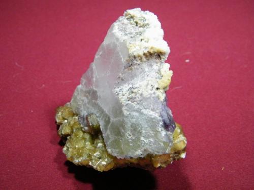 Fluorite with muscovite<br />Brandberg area, Erongo Region, Namibia<br />85x80x15mm<br /> (Author: Heimo Hellwig)