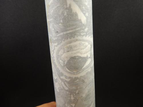 Mármol<br />Municipio Cadereyta de Montes, Queretaro, Mexico<br />22.1 x 4.7 centimetros<br /> (Autor: Ricardo Melendez)
