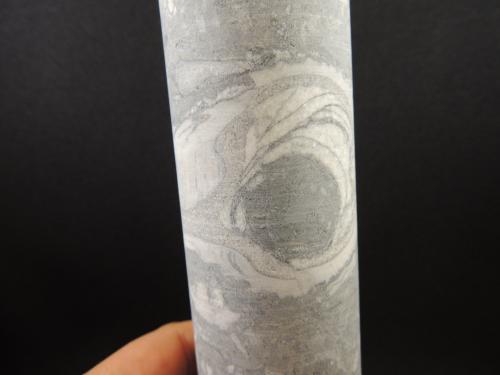 Mármol<br />Municipio Cadereyta de Montes, Queretaro, Mexico<br />22.1 x 4.7 centimetros<br /> (Autor: Ricardo Melendez)