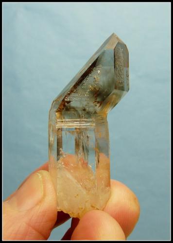 Quartz sceptre<br />Goboboseb Mountains, Brandberg area, Erongo Region, Namibia<br />55 x 24 x 14 mm<br /> (Author: Pierre Joubert)