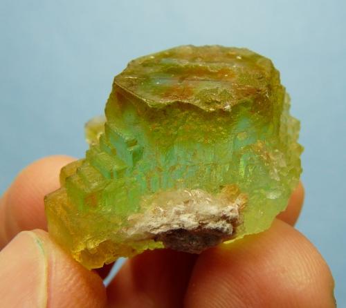 Fluorite<br />Riemvasmaak pegmatites, Orange river area, Kakamas, ZF Mgcawu District, Northern Cape Province, South Africa<br />30 x 27 x 18 mm<br /> (Author: Pierre Joubert)