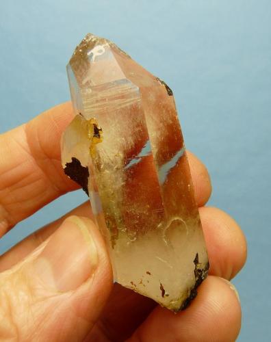 Quartz with goethite<br />Ceres, Warmbokkeveld Valley, Ceres, Valle Warmbokkeveld, Witzenberg, Cape Winelands, Western Cape Province, South Africa<br />60 x 25 x 17 mm<br /> (Author: Pierre Joubert)