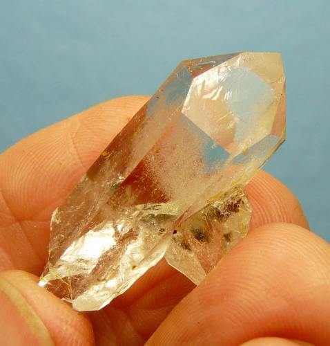 Quartz<br />Ceres, Warmbokkeveld Valley, Ceres, Valle Warmbokkeveld, Witzenberg, Cape Winelands, Western Cape Province, South Africa<br />37 x 20 x 12 mm<br /> (Author: Pierre Joubert)