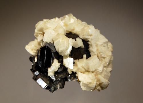 Dolomite<br />Trepča Complex, Trepča Valley, Kosovska Mitrovica, Kosovska Mitrovica District, Kosovo<br />4.0 x 4.7 cm<br /> (Author: crosstimber)