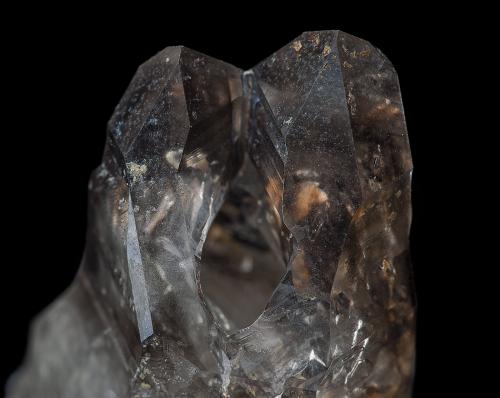 Quartz (var Smoky Quartz)<br />Montaña Little Cahuilla, Cahuilla, Distrito Cahuilla, Condado Riverside, California, USA<br /><br /> (Author: am mizunaka)