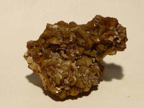 Siderita<br />Mina Santa María, Cueva La Gitana, Las Carreras, Abanto y Ciérvana/Abanto Zierbena, Comarca Gran Bilbao, Vizcaya / Bizkaia, País Vasco (Euskadi), España<br />4x4,5 cm<br /> (Autor: Ander Ispizua Juan)