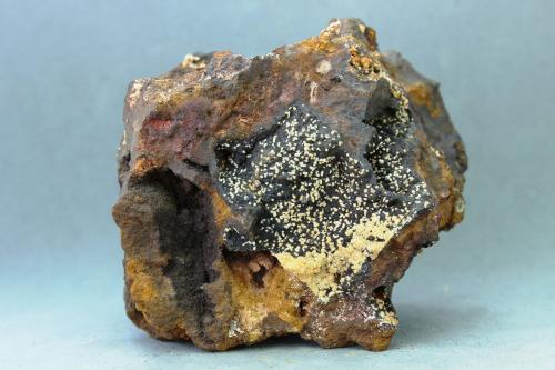 Fluorapatito<br />Sierra del Aljibe, Aliseda, Comarca Tajo-Salor Almonte, Cáceres, Extremadura, España<br />56x42x38 mm<br /> (Autor: Juan Espino)