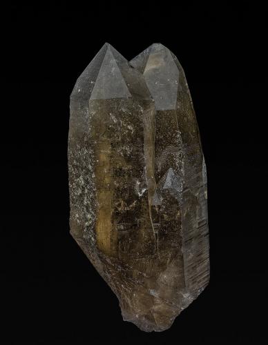 Quartz (variety smoky quartz)<br />Fano Mine, Cahuilla Mountain, Cahuilla, Cahuilla District, Riverside County, California, USA<br />9.2 x 4.0 cm<br /> (Author: am mizunaka)
