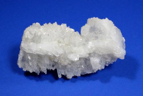 Quartz<br />Jeffrey Quarry, Jeffrey, Pulaski County, Arkansas, USA<br />9.9 x 5.3 x 3.2 cm<br /> (Author: Don Lum)